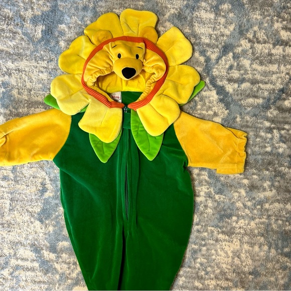 disney store winnie the pooh baby bunting halloween costume sunflower 0-3m - Picture 2 of 5